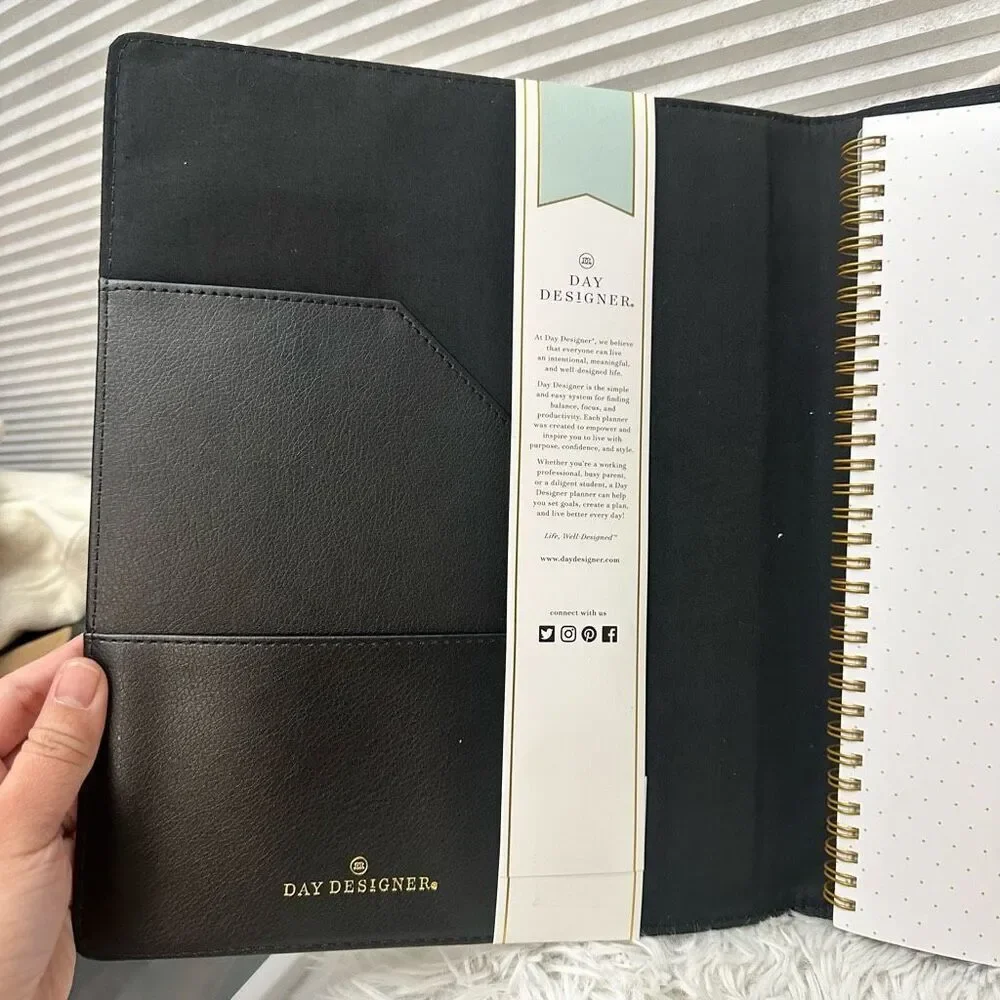 Day Designer Planning Calendar Binder + Notebook set NEW‎ 2 piece